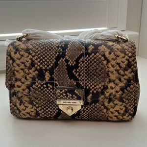 NWT Michael Kors Large Soho Chain Shoulder Bag in Camel/Snakeskin